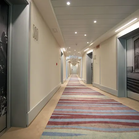 Отель Mercure Centro Флоренция