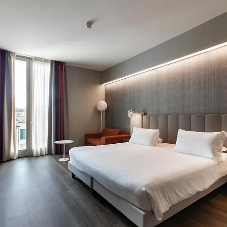 Mercure Centro Szálloda