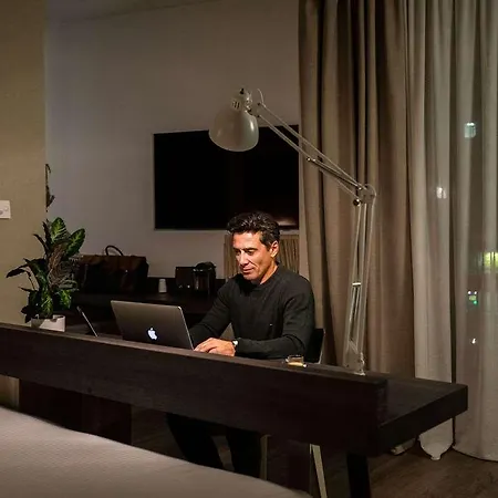 Szálloda Mercure Centro 4*