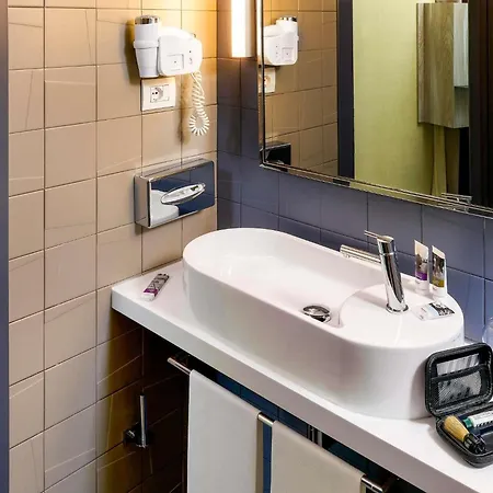 Mercure Centro 4*
