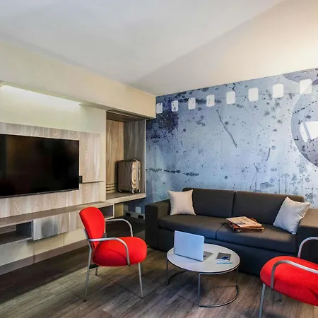 Mercure Centro 4*