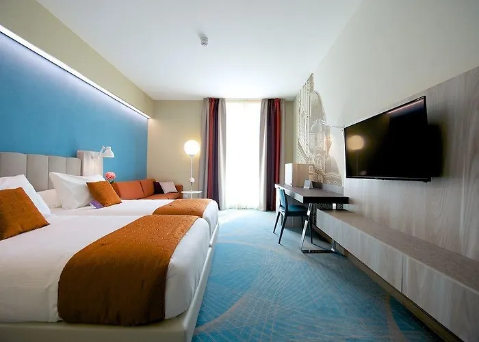 Mercure Centro 4*
